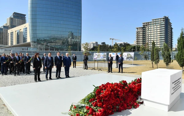 İqtisadiyyat Nazirliyinin kollektivi Zəfər Parkında olub - FOTO