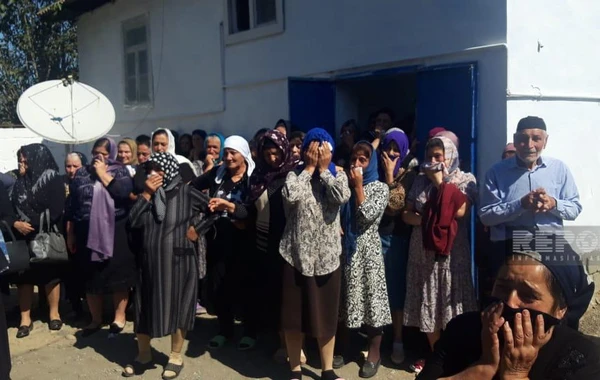 Meyitinin qalıqları 30 il sonra Xocavənddə tapılan Əhməd Babaşovla vida mərasimi keçirilir - FOTO