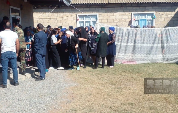 30 il əvvəl Füzulidə itkin düşən hərbçi Salyanda dəfn edilib - FOTO
