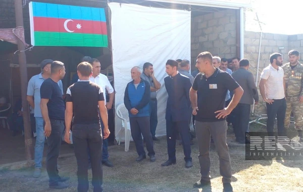 30 il əvvəl Füzulidə itkin düşən hərbçi Salyanda dəfn edilib - FOTO