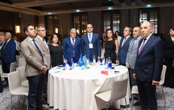 Kardiologiya İnstitutu tərəfindən elmi-praktik konfrans keçirilib - FOTO