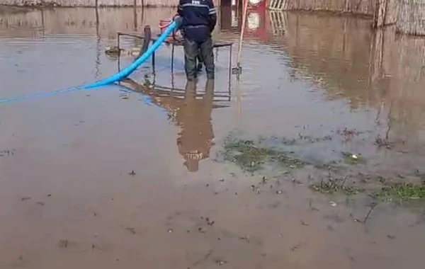 Beyləqanın kəndlərində həyətyanı sahələri su basıb - FOTO/VİDEO