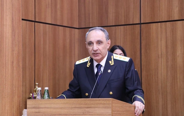 Prokurorluq orqanlarının xidməti fəaliyyətdə fərqlənən əməkdaşları mükafatlandırılıb - FOTO