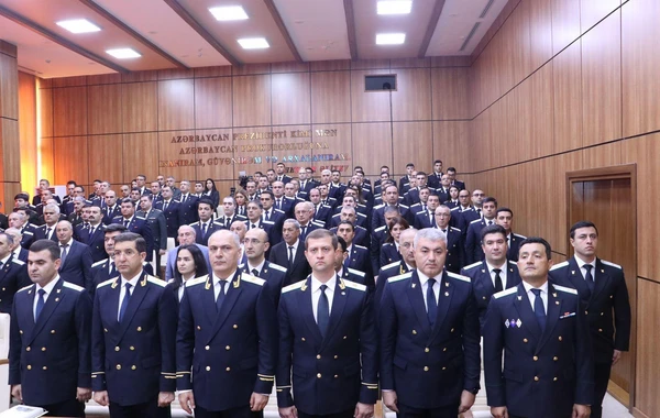 Prokurorluq orqanlarının xidməti fəaliyyətdə fərqlənən əməkdaşları mükafatlandırılıb - FOTO