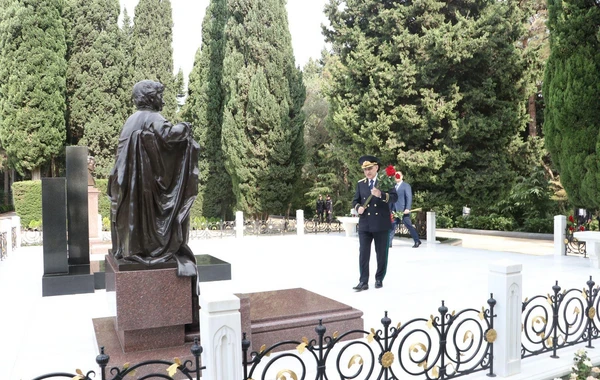 Prokurorluq orqanlarının xidməti fəaliyyətdə fərqlənən əməkdaşları mükafatlandırılıb - FOTO