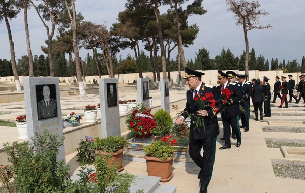 Prokurorluq orqanlarının xidməti fəaliyyətdə fərqlənən əməkdaşları mükafatlandırılıb - FOTO