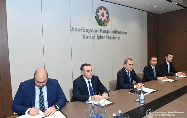 Ceyhun Bayramov ICESCO-nun baş direktoru ilə görüşüb - FOTO