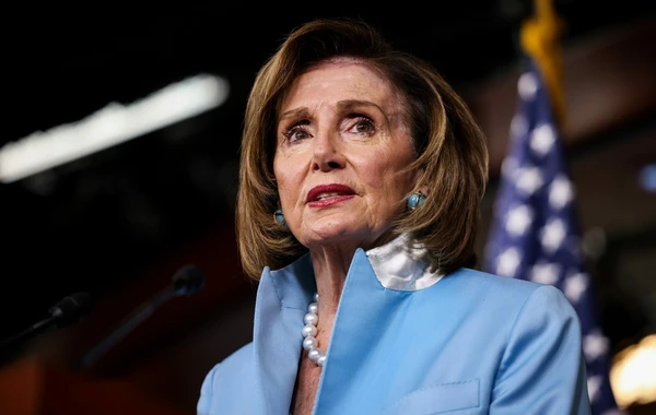 Проармянскую Нэнси Пелоси выгнали из кабинета в Капитолии