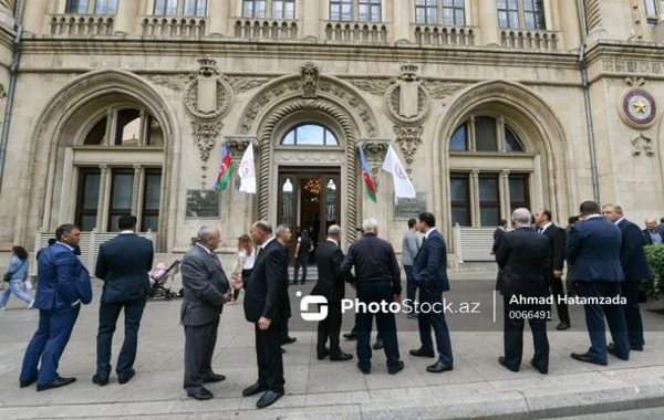 Хошбахт Юсифзаде похоронен - ОБНОВЛЕНО + ВИДЕО