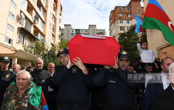 Daşaltıda 31 il sonra meyitinin qalıqları tapılan şəhidlə vida mərasimi başa çatıb - YENİLƏNİB - FOTO