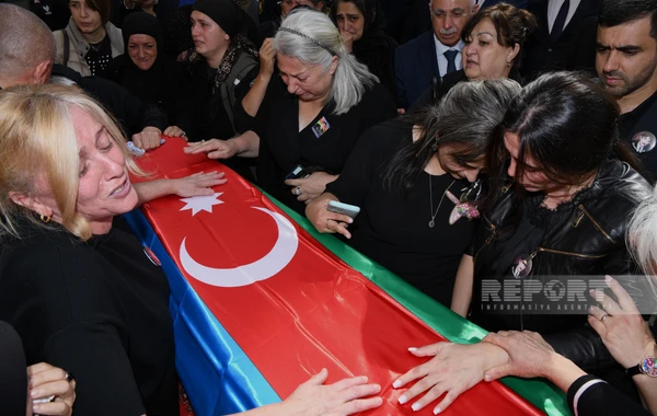 Daşaltıda 31 il sonra meyitinin qalıqları tapılan şəhidlə vida mərasimi başa çatıb - YENİLƏNİB - FOTO