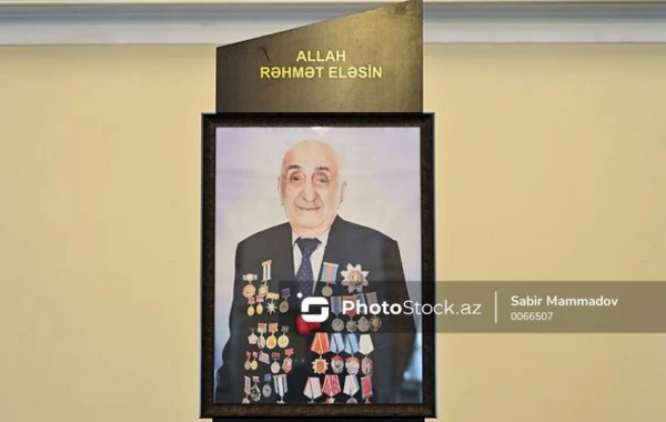 Хошбахт Юсифзаде похоронен - ОБНОВЛЕНО + ВИДЕО