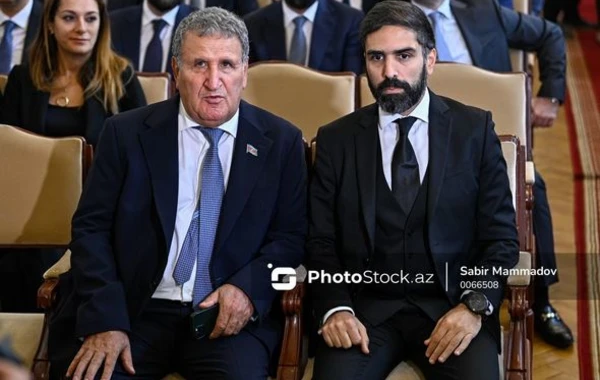 Хошбахт Юсифзаде похоронен - ОБНОВЛЕНО + ВИДЕО