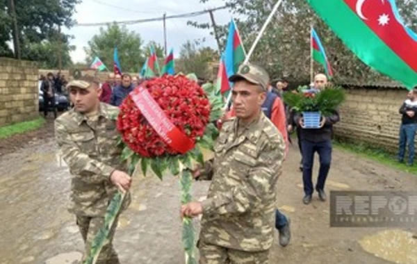 Şəhid Yusif Xəlilov Lənkəranda dəfn edilib - YENİLƏNİB - FOTO
