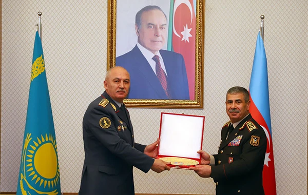 Azərbaycan ilə Qazaxıstan arasında hərbi əməkdaşlığın inkişaf perspektivləri müzakirə olunub - FOTO/VİDEO