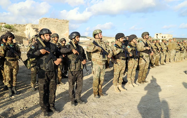 Azərbaycan və Qazaxıstan müdafiə nazirləri “Xəzri-2023” birgə taktiki təliminin növbəti mərhələsini izləyiblər - FOTO/VİDEO