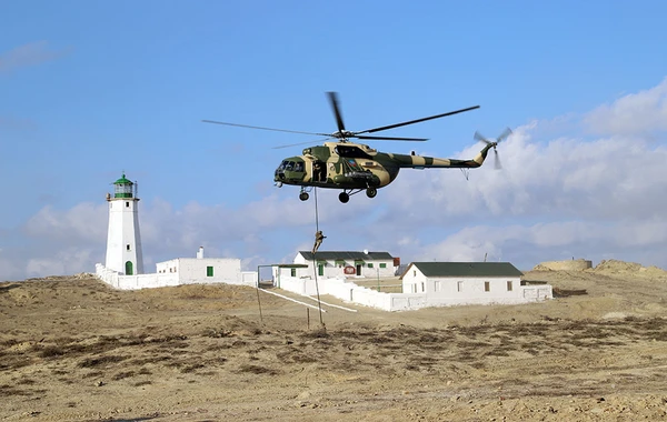 Azərbaycan və Qazaxıstan müdafiə nazirləri “Xəzri-2023” birgə taktiki təliminin növbəti mərhələsini izləyiblər - FOTO/VİDEO