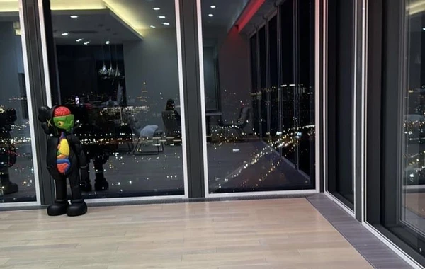Hüseyn 49-cu mərtəbədən ev aldı - FOTO