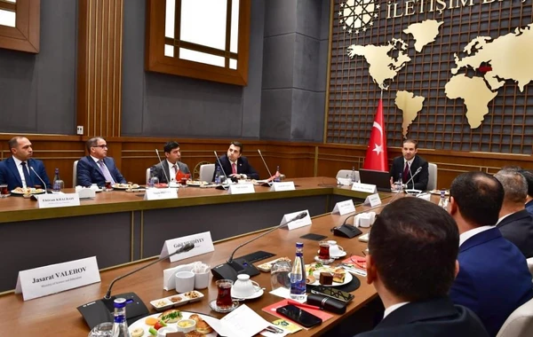 PA 30 dövlət qurumunun sözçüsünün Türkiyəyə səfərini təşkil edib - FOTO