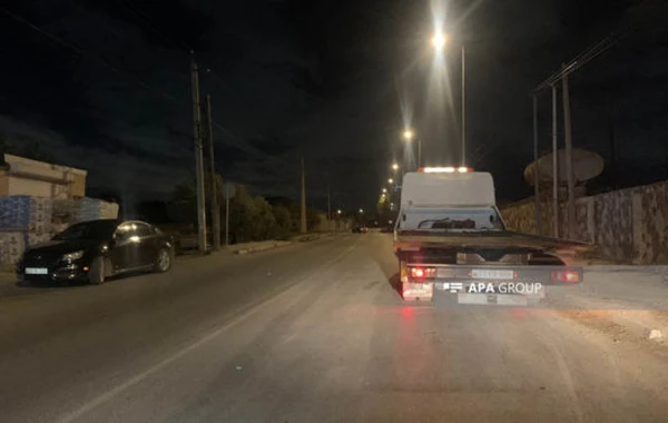 Abşeronda minik maşını mikroavtobusa çırpılıb, xəsarət alan var - FOTO