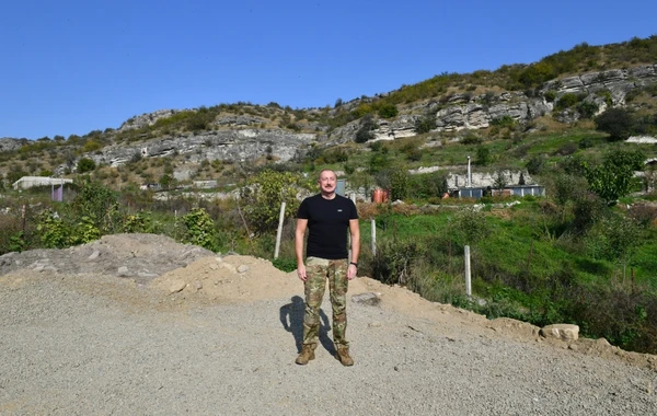 İlham Əliyev Şuşa rayonunun Malıbəyli kəndində olub - YENİLƏNİB + FOTO