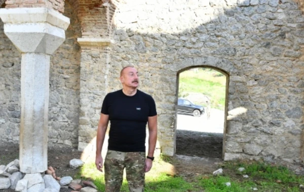 Президент Азербайджана Ильхам Алиев побывал в селе Малыбейли Шушинского района - ФОТО