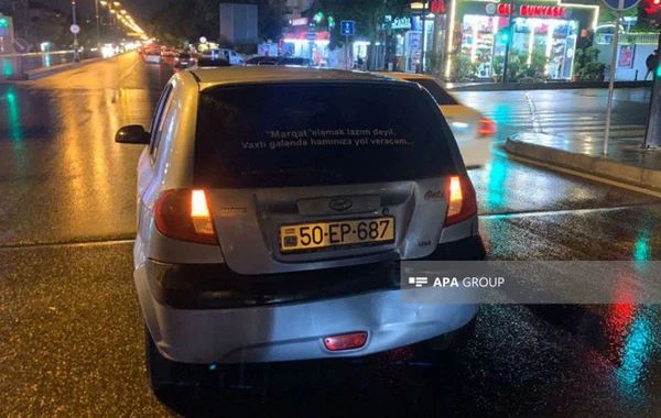 В Баку автобус попал в аварию, пассажиры эвакуированы - ФОТО