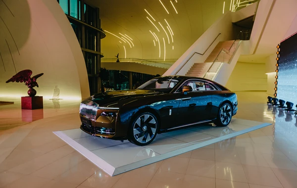 Rolls-Royce Motor Cars Baku tarixi anı qeyd edir - FOTO/VİDEO