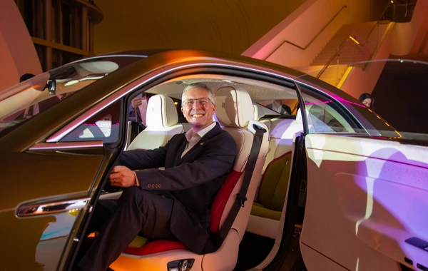 Rolls-Royce Motor Cars Baku tarixi anı qeyd edir - FOTO/VİDEO