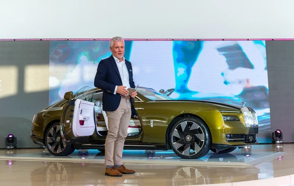 Rolls-Royce Motor Cars Baku tarixi anı qeyd edir - FOTO/VİDEO