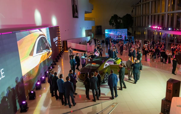 Rolls-Royce Motor Cars Baku tarixi anı qeyd edir - FOTO/VİDEO