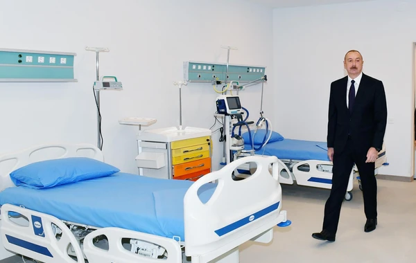 İlham Əliyev 2 saylı Sumqayıt Şəhər Xəstəxanasının yeni binasının açılışında iştirak edib - FOTO
