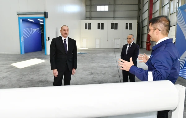 Президент принял участие в церемониях открытия и закладки фундаментов ряда предприятий в Сумгайыте - ФОТО