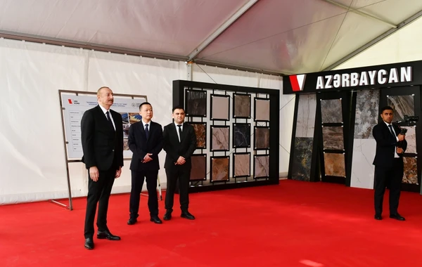 Президент принял участие в церемониях открытия и закладки фундаментов ряда предприятий в Сумгайыте - ФОТО