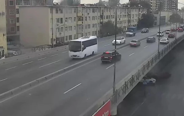 На ряде улиц и проспектов Баку наблюдаются пробки - СПИСОК + ФОТО