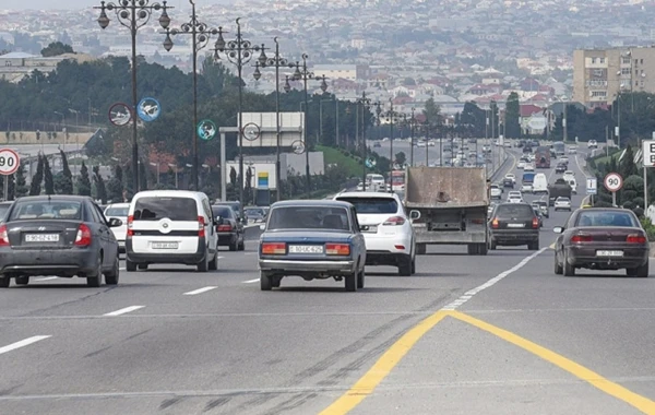 Anar Rzayev: “Bakı-Sumqayıt yolunda avtobuslar arasındakı interval 5 dəqiqəyə endiriləcək” - FOTO