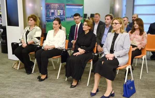 Между SOCAR и Университетом Хазар подписано соглашение о сотрудничестве - ФОТО