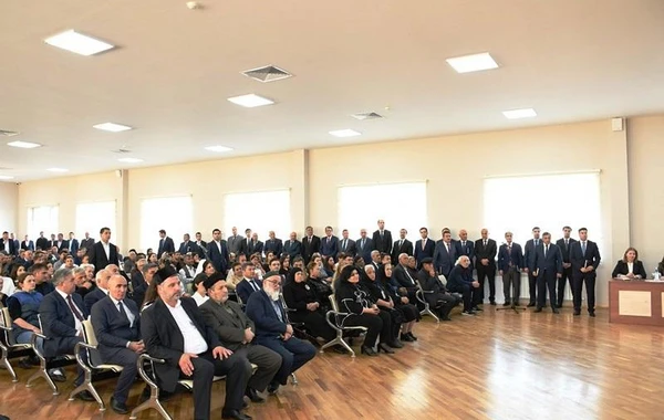 Eldar Əzizov Əmircan sakinlərinin problemlərinin həlli ilə bağlı tapşırıq verib - FOTO