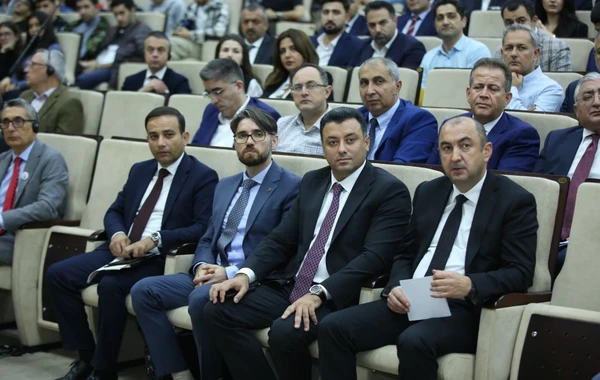 SOCAR-ın Bakı Ali Neft Məktəbində konfrans keçirildi