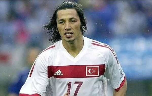 Dünya Çempionatındakı çıxışı ilə yadda qalan türkiyəli futbolçu azərbaycanlı qızla evləndi - FOTO