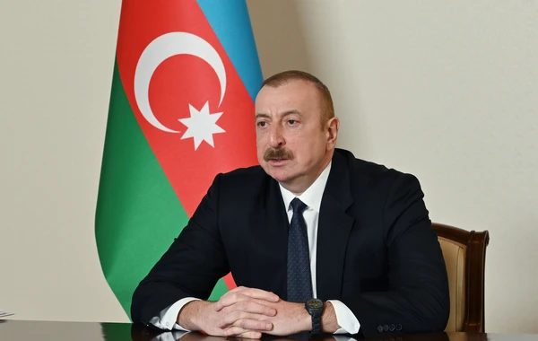 Azərbaycan Prezidenti əlcəzairli həmkarını təbrik edib
