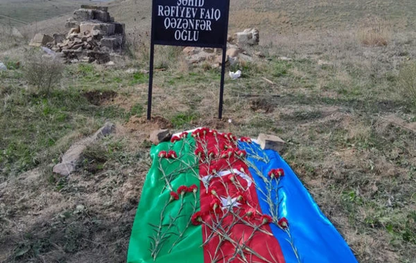 Milli Qəhrəmanın məzarı 31 ildən sonra ziyarət olunub - FOTO