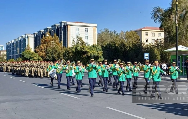 В Нахчыване проходит военный марш - ФОТО
