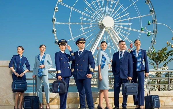 AZAL əməkdaşları üçün yeni forma təqdim edib - FOTO