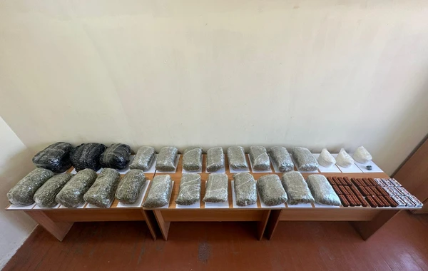 42 kiloqram narkotikin Azərbaycana keçirilməsinin qarşısı alınıb - FOTO