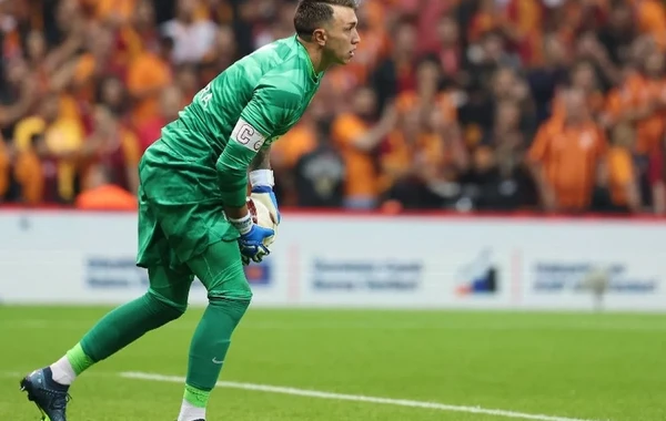 Fernando Musleradan "Qalatasaray"a böyük fədakarlıq