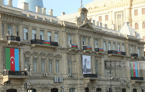 Баку готов ко Дню Победы - ФОТОРЕПОРТАЖ