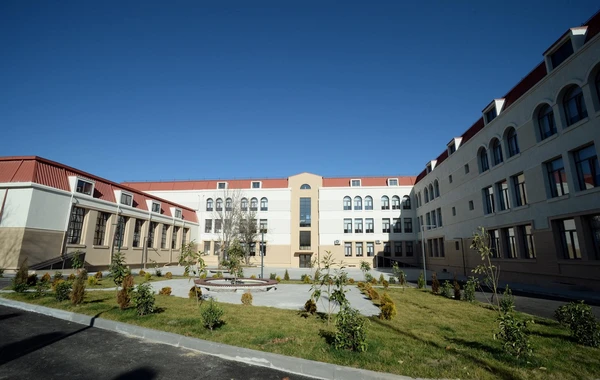 Şuşa şəhəri 1 nömrəli tam orta məktəbin açılışı olub - YENİLƏNİB - FOTO