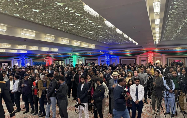 Zəfər Günü Pakistanda təntənəli şəkildə qeyd olunub - FOTO