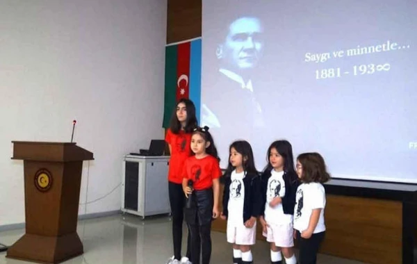 Naxçıvanda Mustafa Kamal Atatürkün xatirəsi anılıb - FOTO